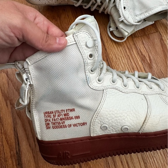 Nike SF Air Force 1 Mid Mars Stone Sneakers Shoes Ivory Red Retro Men’s Size 8.5 - Picture 9 of 14